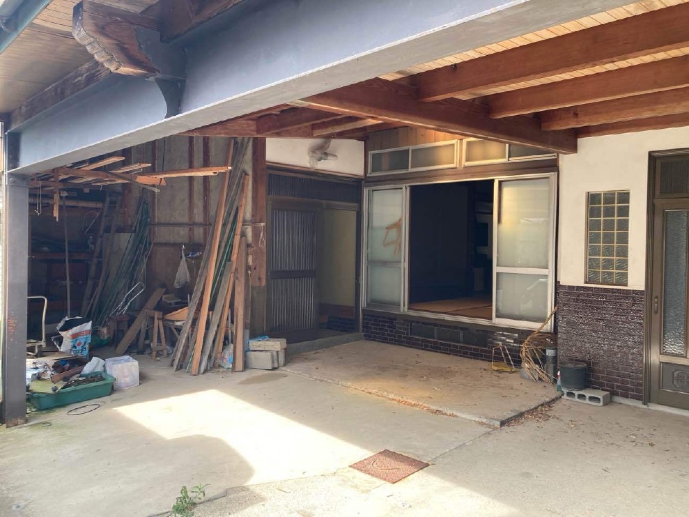 建て替え工事が始まります