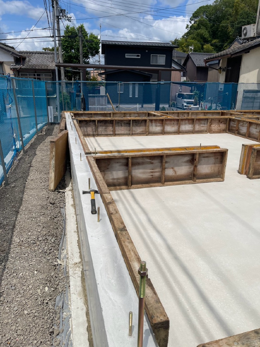 基礎工事