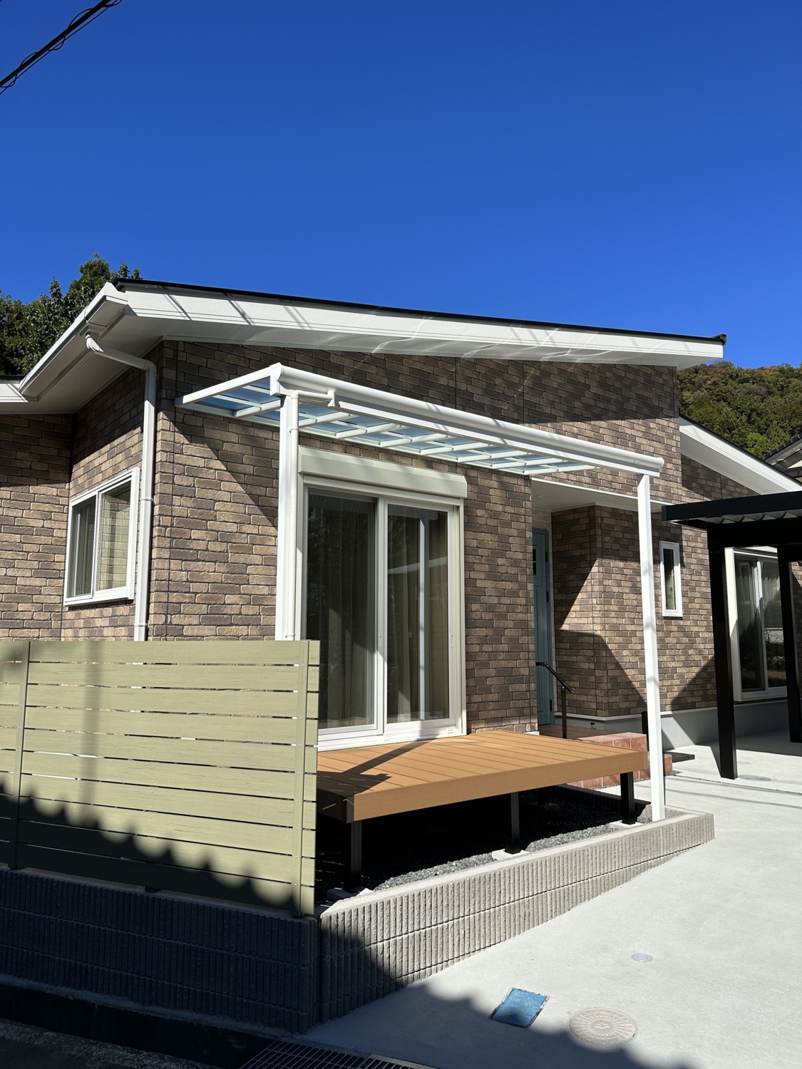 ライフスタイルに合わせた暮らしやすい輸入住宅風デザインのお住まい～太陽光発電6.0kW搭載～
