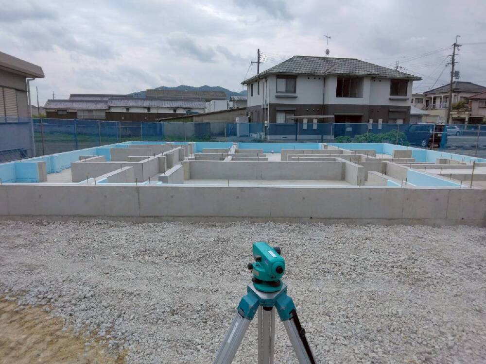 基礎工事