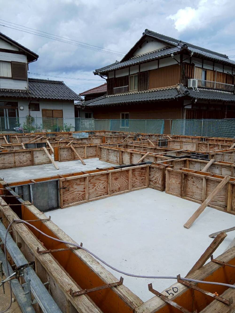 基礎工事