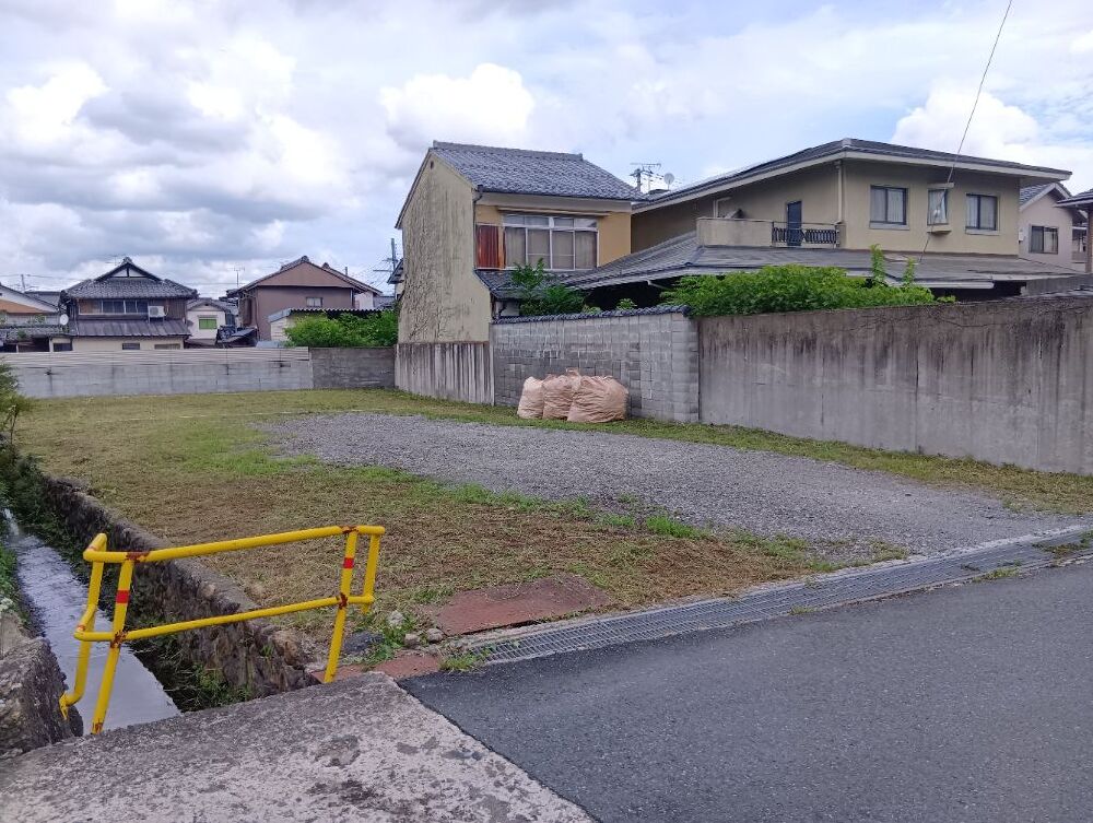 場内美化