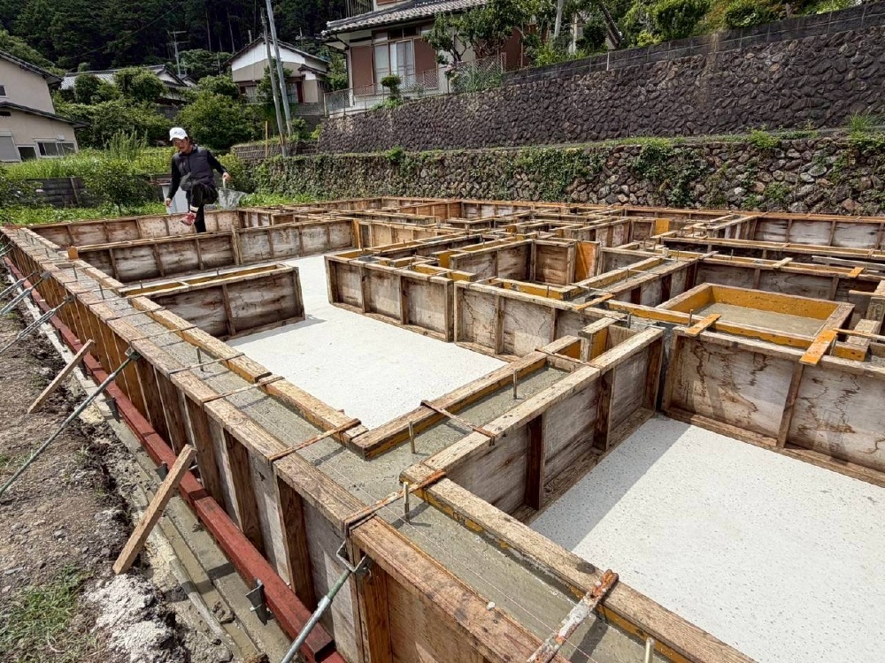 基礎工事