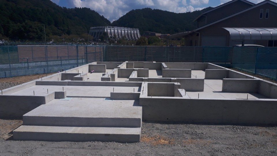 基礎工事