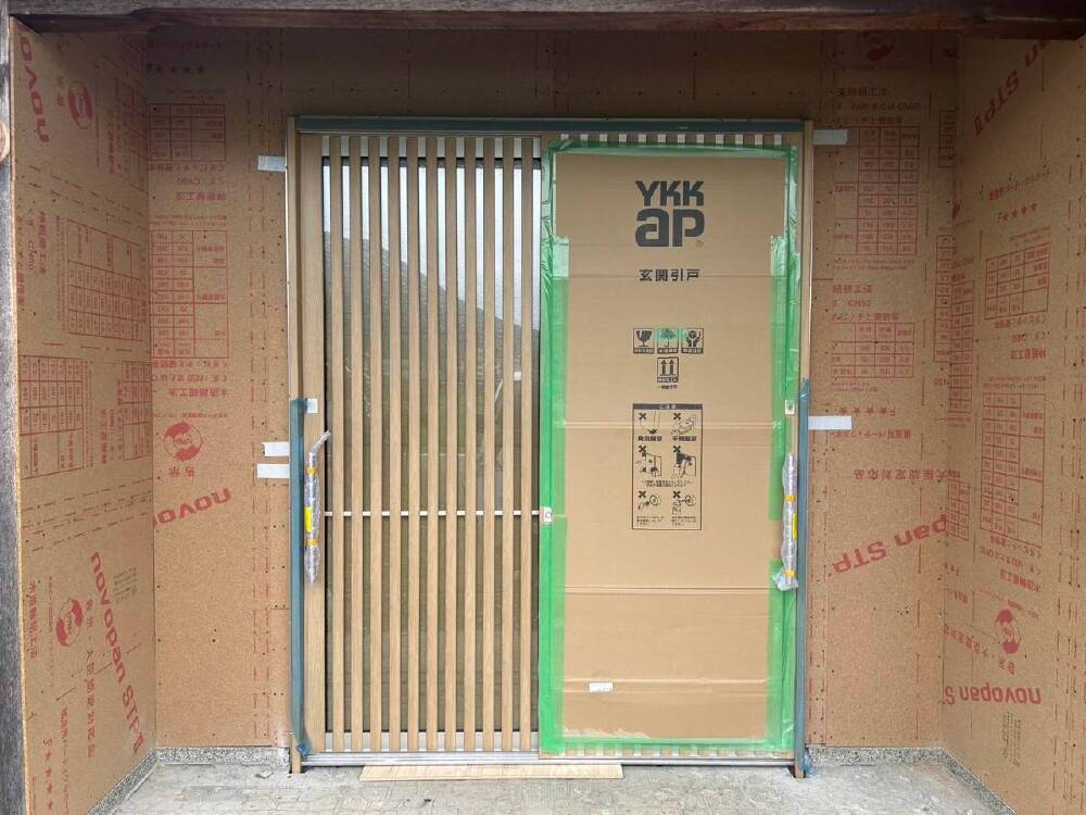 サッシ工事