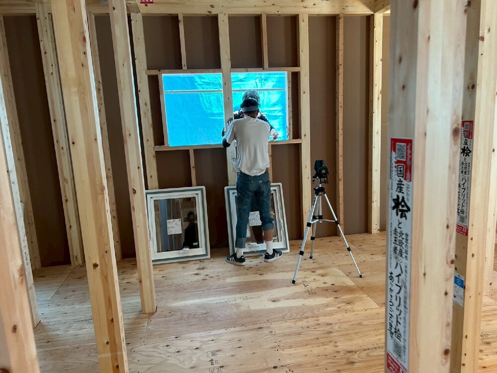 サッシ取付