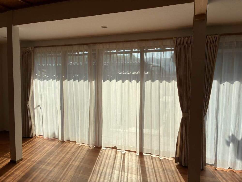 カーテン設置