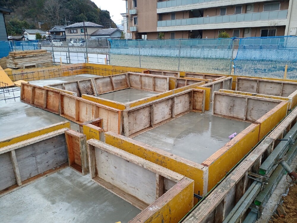 基礎工事